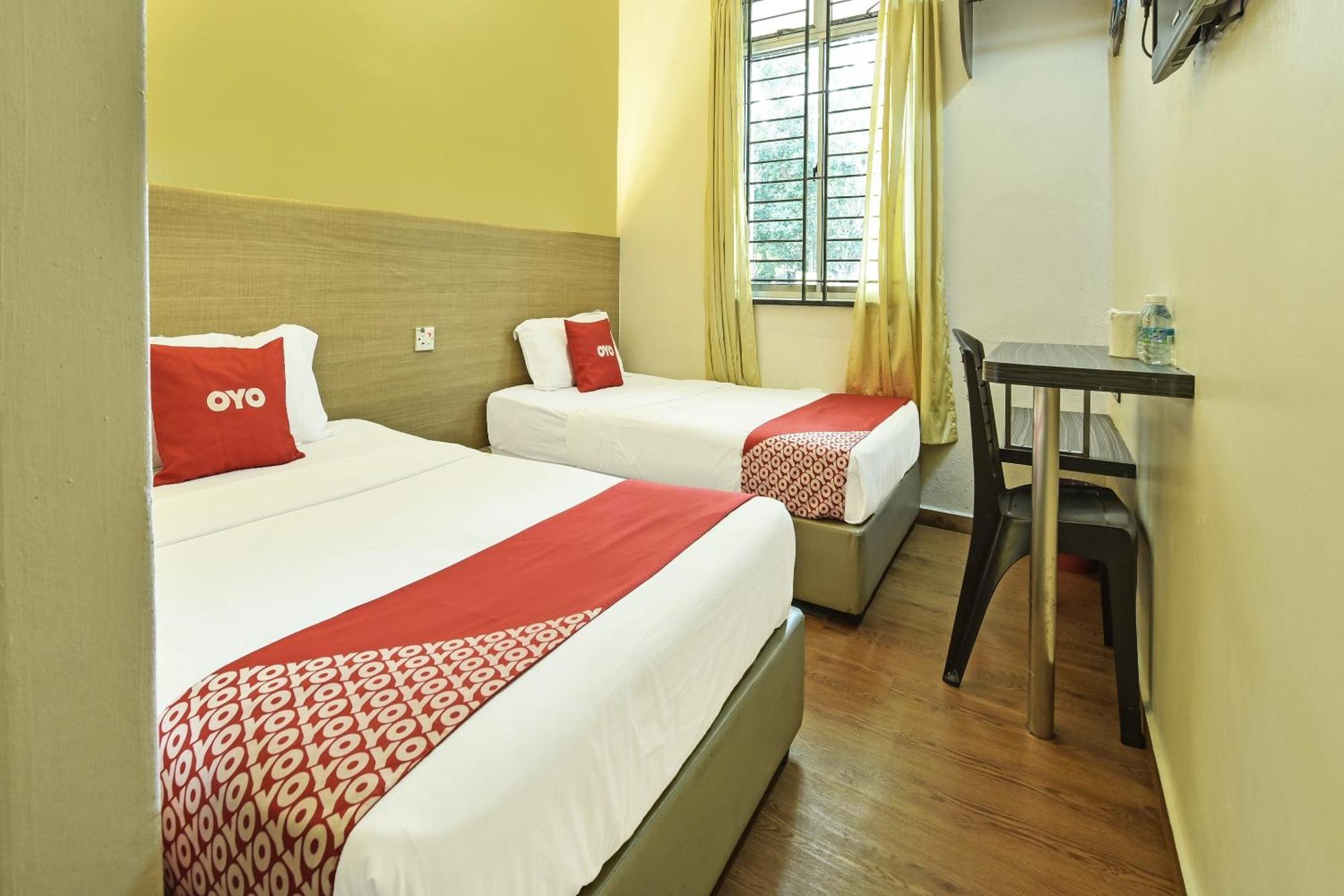 Super Oyo 44036 Hotel De Perdana Hill Batu Pahat Exteriör bild