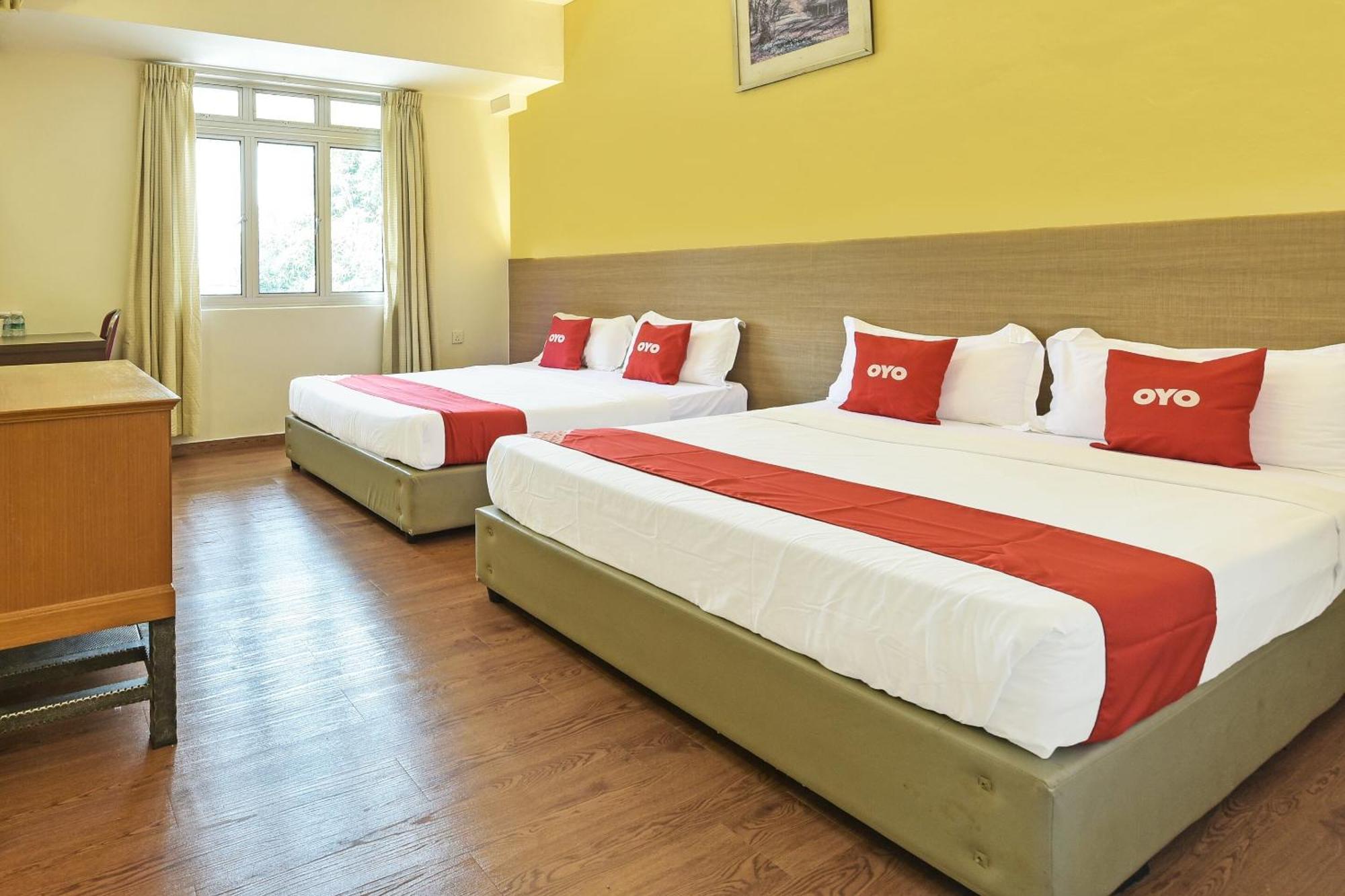 Super Oyo 44036 Hotel De Perdana Hill Batu Pahat Exteriör bild